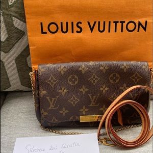 Favorite monogram pm